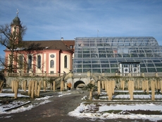 Kirche und Palmenhaus.jpg